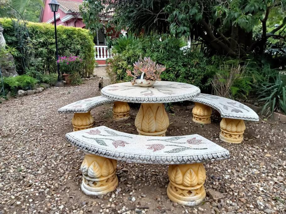Casa Rural En El Campo Con Animales, Piscina Y Barbacoa Альмодовар-дель-Ріо Екстер'єр фото